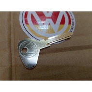 VW Beetle Key Volkswagen logo 71-79