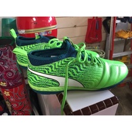 Kasut futsal Puma original