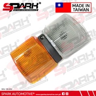 Mitsubishi L300 FB Van Mitsubishi L-300 Corner Lamp Turn Signal Lamp Clearance Light Signal light
