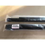CHANEL Rubber run channel Glass window Front Door hardtop fj40 bj40 Toyota Landcruiser 68105-90303 C