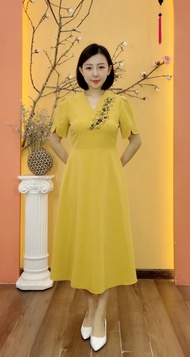 Đầm xòe - Cổ tim thêu hoa tay ngắn - CT - Vàng - TTV1893