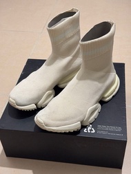 Reebok sock run r with box