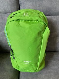 行山袋 旅遊包 背囊 背包 幾乎全新 HAGLOFS MIRO medium （Green Color) 40cm (H)15cm (D)24cm(W)