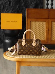 🎉LV Speedy 20 老花枕頭包全新