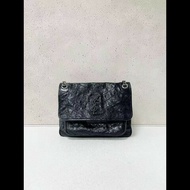 Saint Laurent (Ysl) Niki 
黑银 新款D扣中號