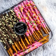 Stick Strawberry Sprinkle & Choc Almond