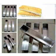 Long john bread pan contains 3 pcs