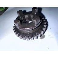 RUSI 150 GEAR, COUNTERSHAFT 3RD 28T SURPLUS ORIGINAL
