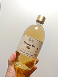 1300+好評❤️現貨‼️SABON 廣藿薰衣草沐浴油 500ml 💰$190｜香港專櫃團購｜送按壓頭 🪻 #SABON #廣藿薰衣草 #沐浴油 #秋冬滋潤 🛁