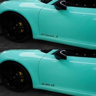 ตกแต่งด้านข้าง Porsche 911 Turbo Carrcra GTS ด้วยตัวอักษรและลายเส้น ตัวติดรถยนต์แบบติดภายนอก วัสดุ P