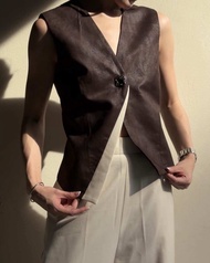 CORE Atelier - ELEVATE Vest เสื้อกั๊ก