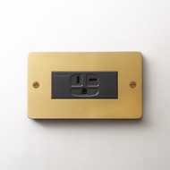 標準型開關面板 髮絲金 搭配Panasonic國際牌 220V附接地單插座組