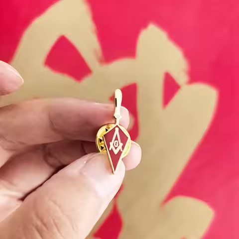 1pc JW.ORG Lapel Pin Masonic Freemason Tool Red Enamel Square and Compass G Trowel Masonry Fellow Ma