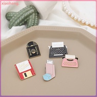 Retro Classic Supplies Pins Vinyl Records Typewriter Brooches Badges Enamel Backpack Pins for Friends Gifts Jewelry