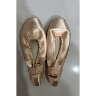 Point shoes ballet for feet sz 38-38.5
