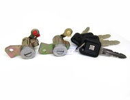 (1ชุด) กุญแจประตู กุญแจรถ อีซูซุ ดีแม็ค ดีแม็ก ดีแมค 2003 - 2011 กลอนประตู ISUZU DMAX D-MAX Dmax 03 กุญแจรถยนต์ อะไหล่รถยนต์ กุญแจประตูรถ ราคาถูก ราคาส่ง