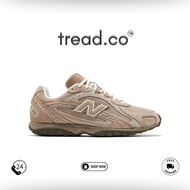 NB 204L 'Mushroom Arid Stone' shoes