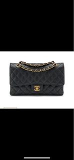 全新 Chanel Medium Classic Double Flap Calfskin and Gold-Tone Metal