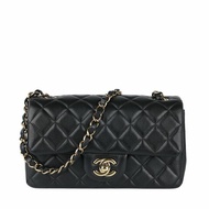 CHANEL 香奈兒 Classic Flap Mini 20 黑色金扣羊皮｜CF口蓋包 方胖包 肩背包 斜背包｜晶片款 20cm黃金尺寸 經典熱門｜KÉSH 凱仕精品