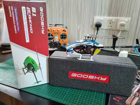 New 3D stunt helicopter S1 remote control helicopter model adult birthday gift