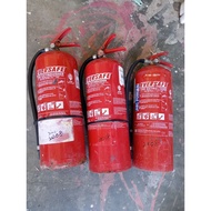 (clear stock) secondhand old unit no gas got powder unit abc 9kg fire extinguisher pemadam api