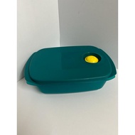 Tupperware Reheatable Divides Lunch Box 1L