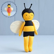 數位 PDF Mini Bee Doll Sewing Pattern