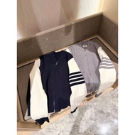 QCCC zip-up sleeveless bomber jacket