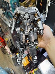 <改娃系列>mms605 MMS605 hottoys diecast mark I 拆改件 下裝一套 圖為實物拍照，改了電鍍色，售$1600