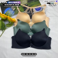 Bh / BRA J-852 2 new MEDIUM FOAM NO WIRE SIZE 32-38 Imported soft thick foam women's underwear