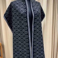 LV雙面雙色老花圖騰圍巾