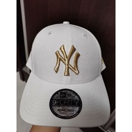 NEW ERA 9FORTY NEW YORK YANKEES LEAGUE WHITE ADJUSTABLE CAP