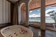 Lugu Lake Anxia Resort Hotel