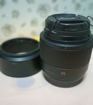 Panasonic 25mm f1.7  M43鏡頭 + HOYA 保護鏡 (適用Olympus機身)