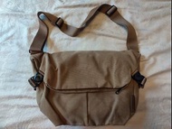 Cote & Ciel messenger bag