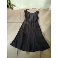 D19, DRESS Wanita