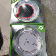 NEW Qi Wireless charger