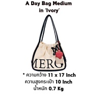 [📍พร้อมส่งค่ะ🚚🚚]Merge A Day Bag กระเป๋าฮิตตอนนี้ Merge Medium กระเป๋า  Size L/M/S