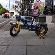 sepeda anak bmx 12 wimcycle batman bekas istimewa nego