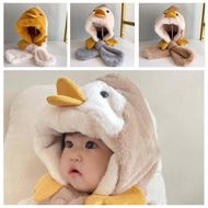 Cute duck hat for babies with scarf