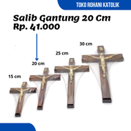SALIB GANTUNG KORPUS KUNINGAN / SALIB PATUNG YESUS/ SALIB DINDING KATOLIK / SALIB DINDING 30 CM