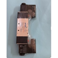 Pneumatic solenoid valve 4V320-10 AC220v,DC24v