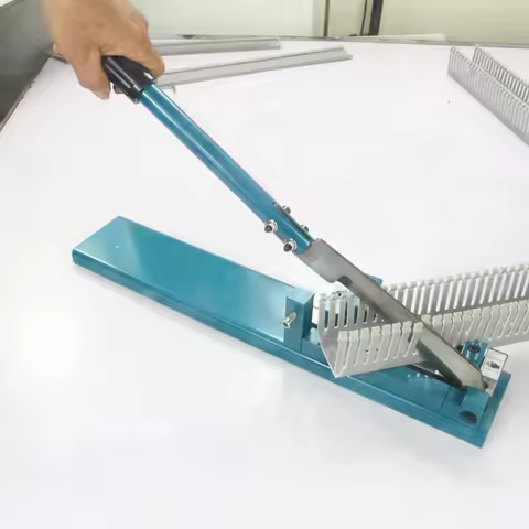 S-01 Wire Duct Cutter Plastic Slotted Wiring Duct And Covers Cutting Machine 200mm Cabe Trunking Ben