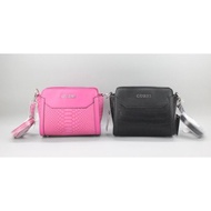 GUESS HANDBAGS TOTE BAGS