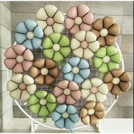 MATTE DAISY FLOWER BALLOON