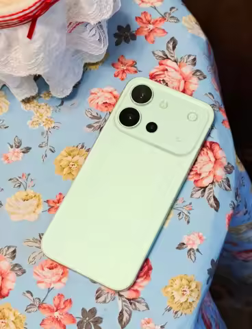 Google Play China Version New VIVO S60 Phone 6.59inch AMOLED 144Hz Snapdragon8s Gen3 7200Mah 90W Fla