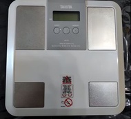 日本Tanita 體重脂肪電子磅 Tanita Body Fat Monitor/Scale (UM-014)