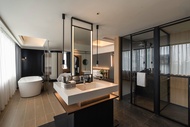 SFEEL Designer Hotel (Chunxi Road Luomashi Subway Station Branch)