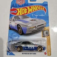 Hot Wheels '89 Porsche 944 Turbo Magnus Walker Urban Outlaw