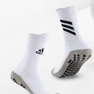 antislip anti slip socks stokin ADIDAS sukan sports futsal football bola sepak takraw getah bawah te